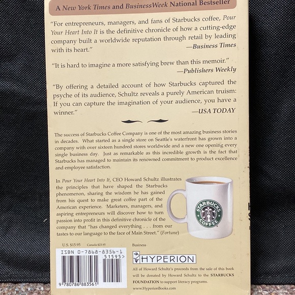 Howard Schultz “Pour Your Heart Into It” - Picture 2 of 5